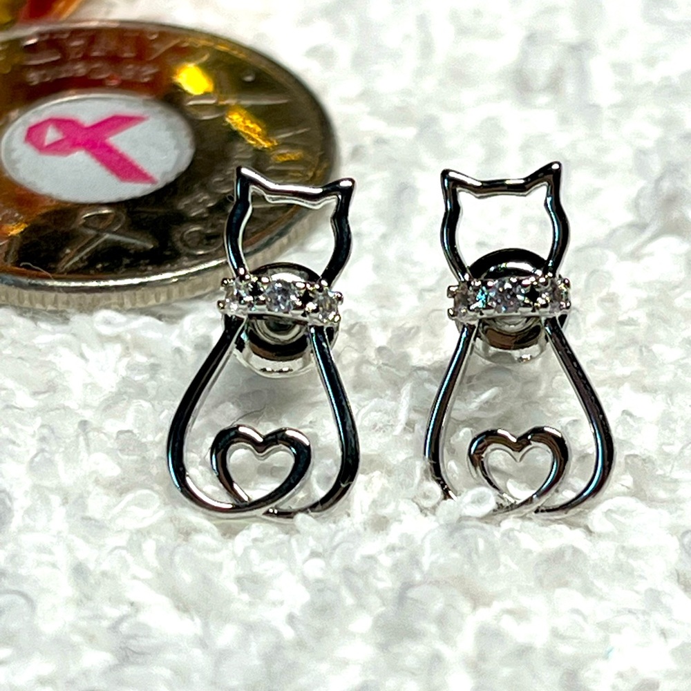 2/22 Cute cat silhouette silver and rhinestone earring